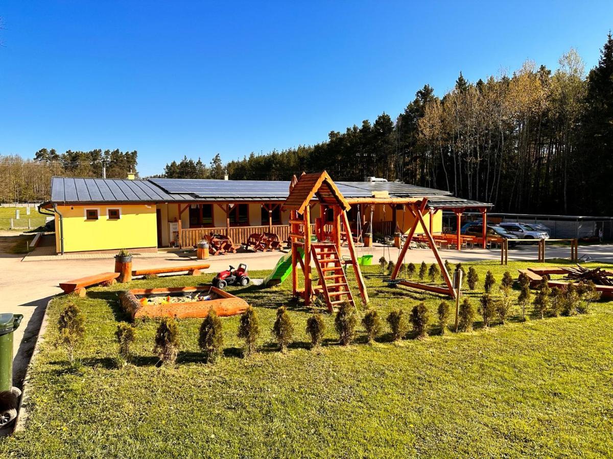 Hotel Ranč Esadera Zatavi Exterior foto